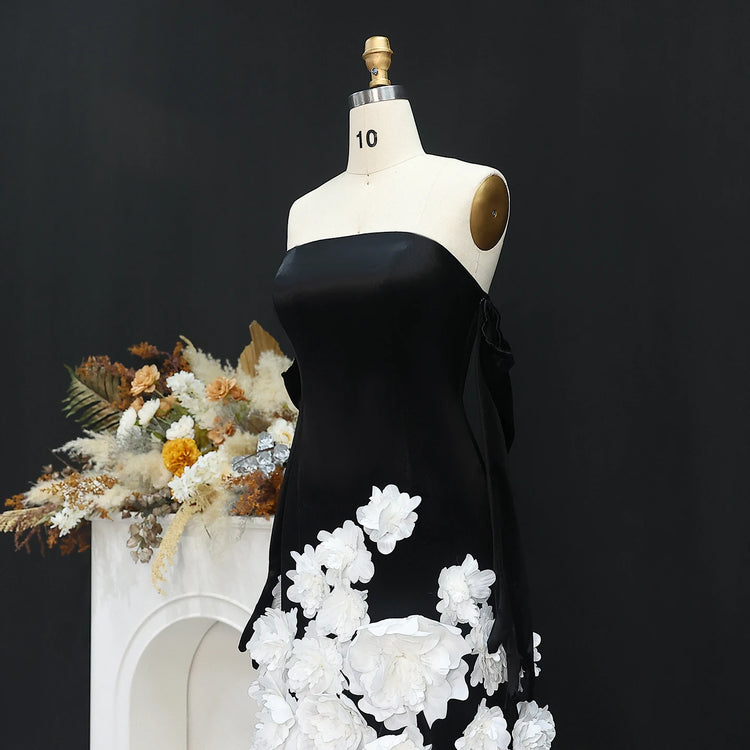 Vestido de Festa Longa Noite Floral Elegância em Preto e Branco