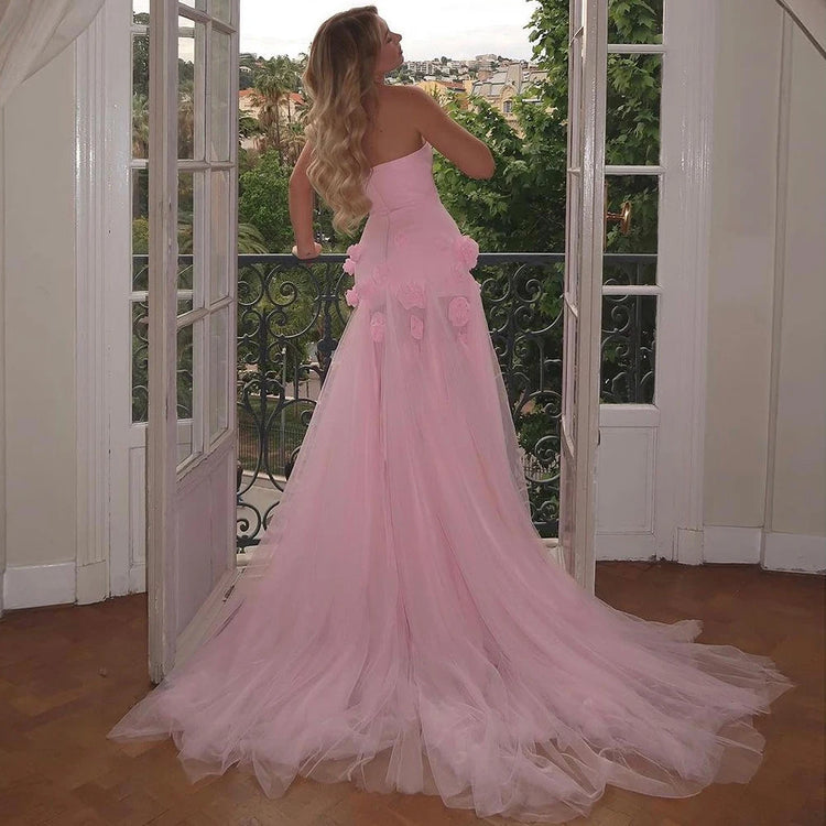 Vestido de Festa Longo Bordado em Rosas