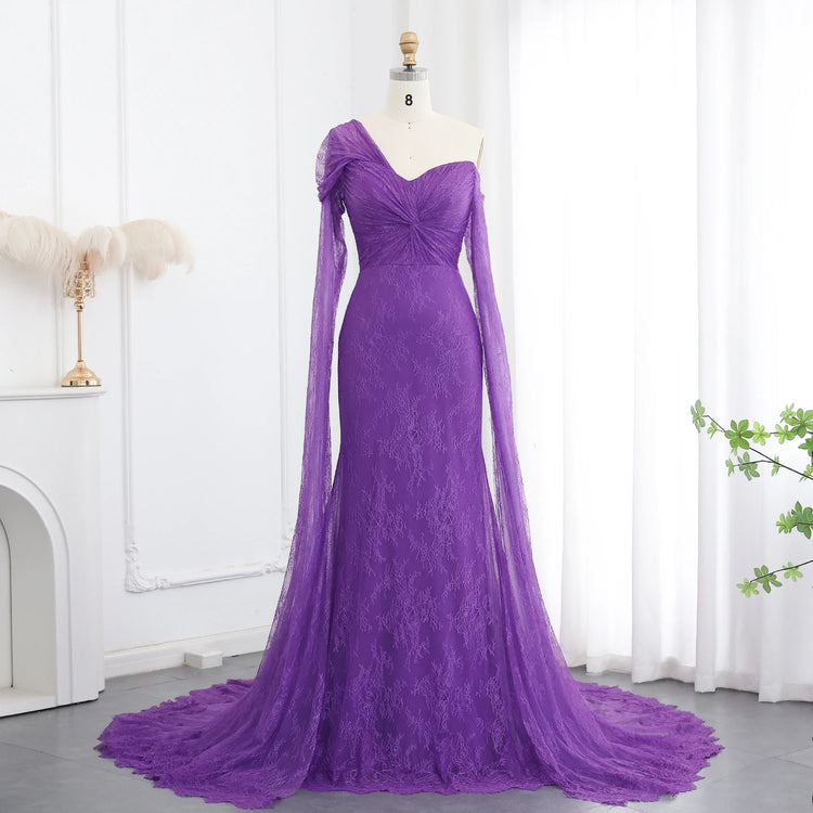 Vestido Sereia Ombro a Ombro com Renda e Capa Roxo