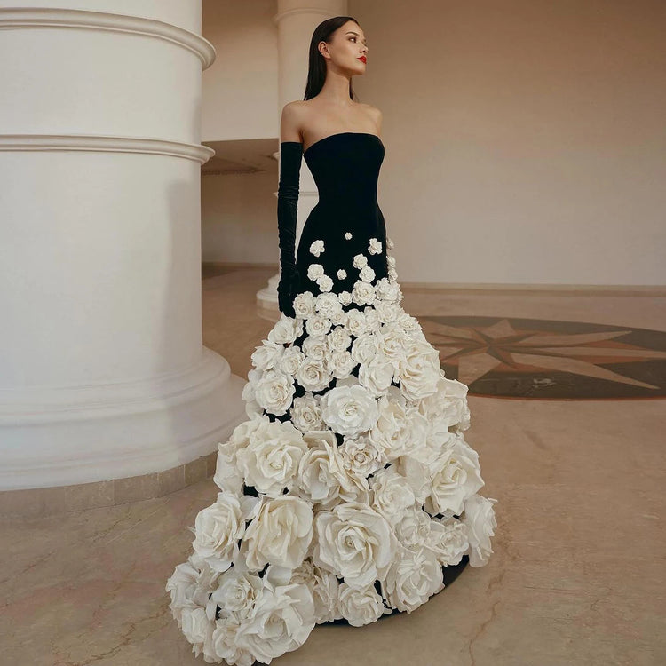 Vestido de Festa Longa Noite Floral Elegância em Preto e Branco