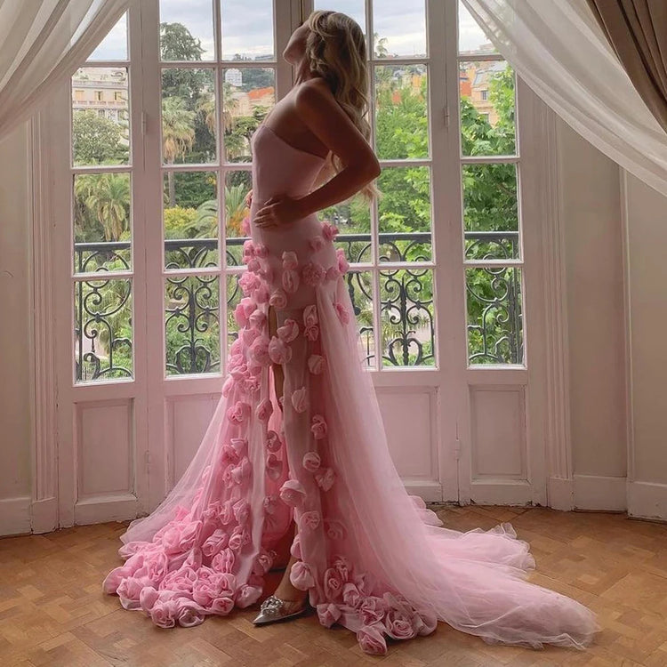 Vestido de Festa Longo Bordado em Rosas